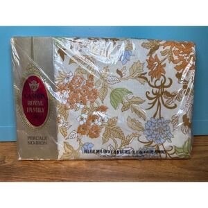 Vintage Cannon Royal Family Full Size No Iton Percale Flat Sheet. Cotswold .